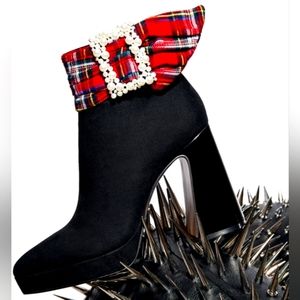 Brand New Betsey Johnson Black & Red Stewart Plaid Ankle Boots
